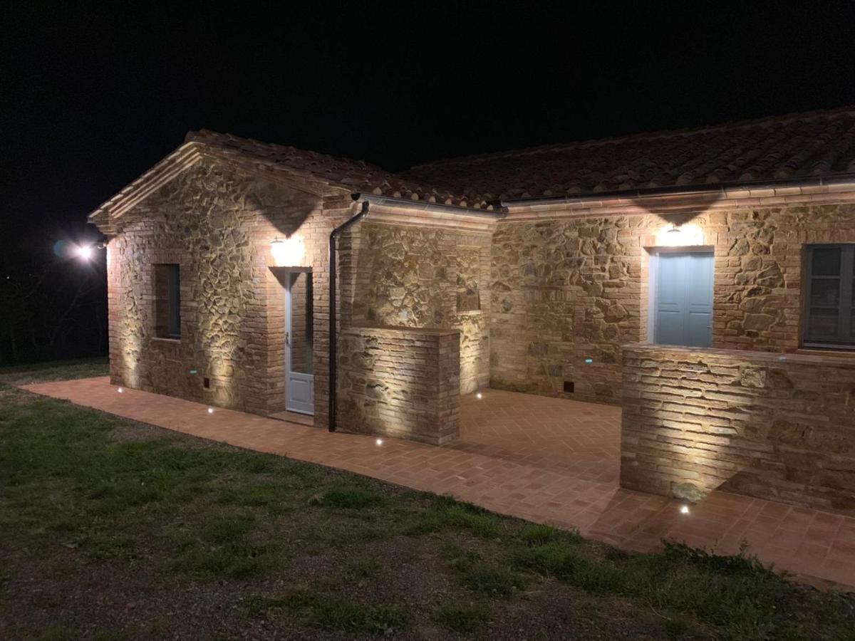 Cordella In Valdorcia Truffle And Olive Oil Resort Montalcino Exteriér fotografie